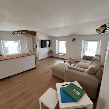 Chez Lucie&pierre Relaxant - Centre - Gere Par Prestazen'services *